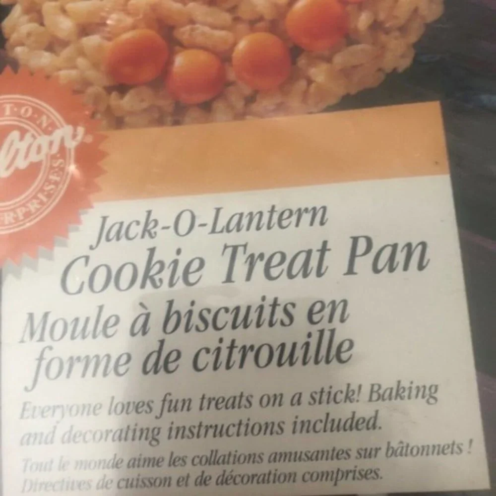 Vintage 1998‎ Wilton Cookie Treat Pan Halloween Jac